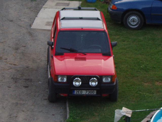 Fiat Panda 4X4 640x480 75 KB